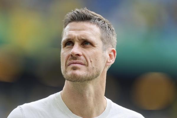 圖片報(bào)：多特冬窗引援預(yù)算1000-1500萬(wàn)歐，優(yōu)先補(bǔ)強(qiáng)防線(xiàn)&考慮租借